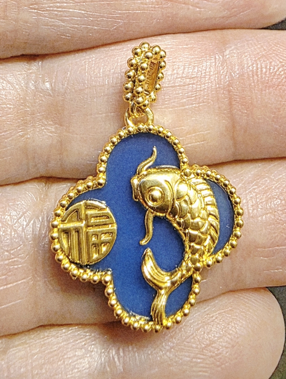 💛18k Blue Lazuli Koi Pendant